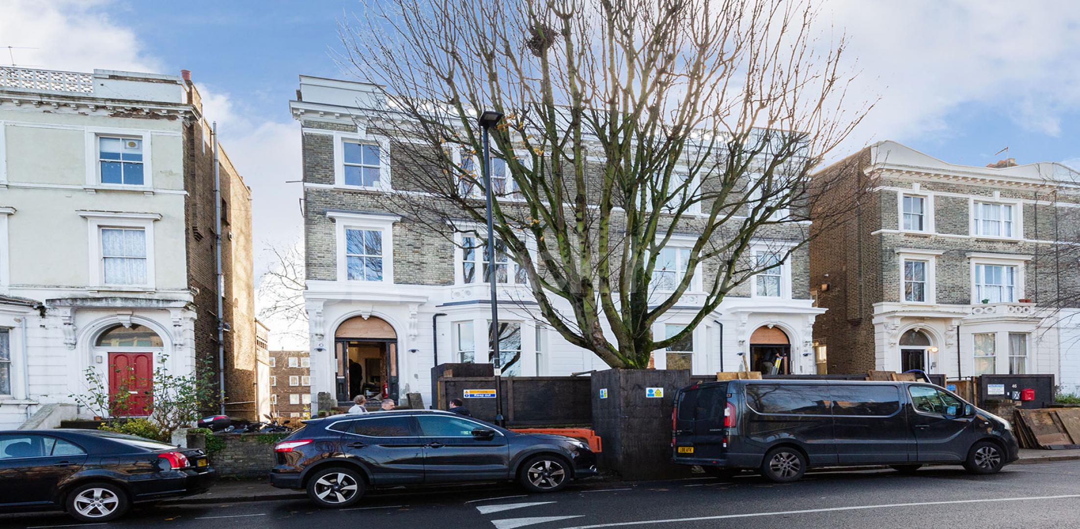 			STUNNING 2 BED 2 BATH!, 2 Bedroom, 2 bath, 1 reception Flat			 Hilldrop Road, TUFNELL PARK 